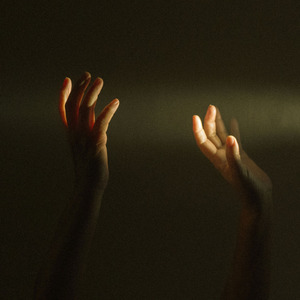 抱着欧洲美女大屁股狠狠操
