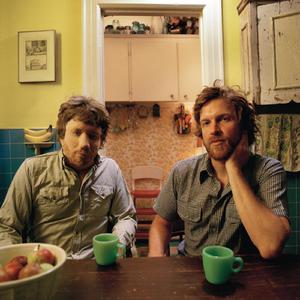 抱着欧洲美女大屁股狠狠操
